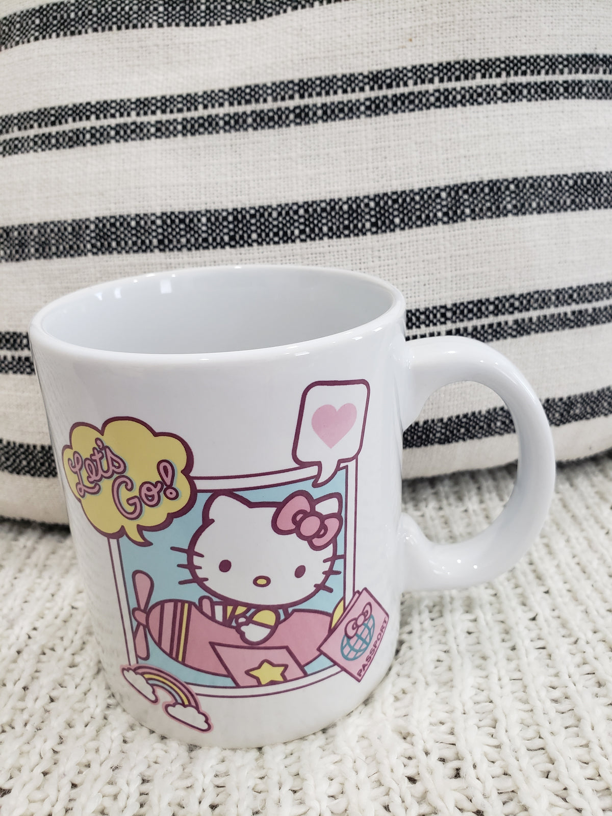 Hello Kitty &quot;Let&#39;s Go&quot; Airplane 20 oz Mug Hk Collection