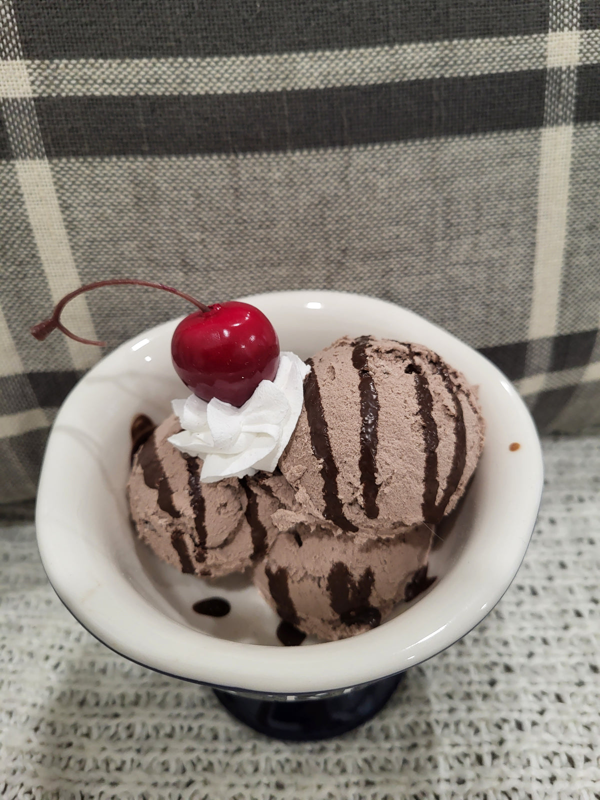 Pip Posh Design Faux Sweet Décor Whipped Cherry Chocolate Ice Cream Topper &amp; Navy Blue Ice Cream Dish Dessert Collection