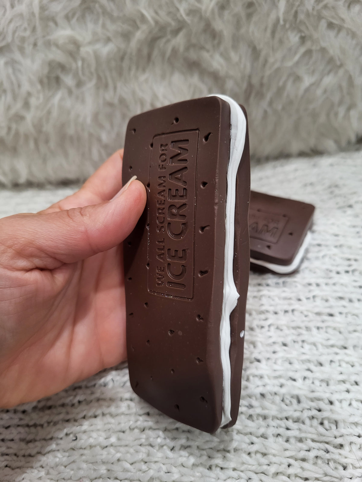 Pip Posh Design Faux Sweet Décor &quot;We Scream For Ice Cream&quot; Ice Cream Sandwiches Set Of 2