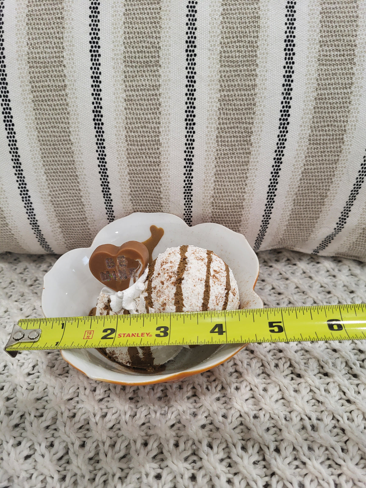 Pip Posh Design Faux Sweet Décor Flower Bowl &amp; Vanilla Caramel Ice Cream Dessert Collection