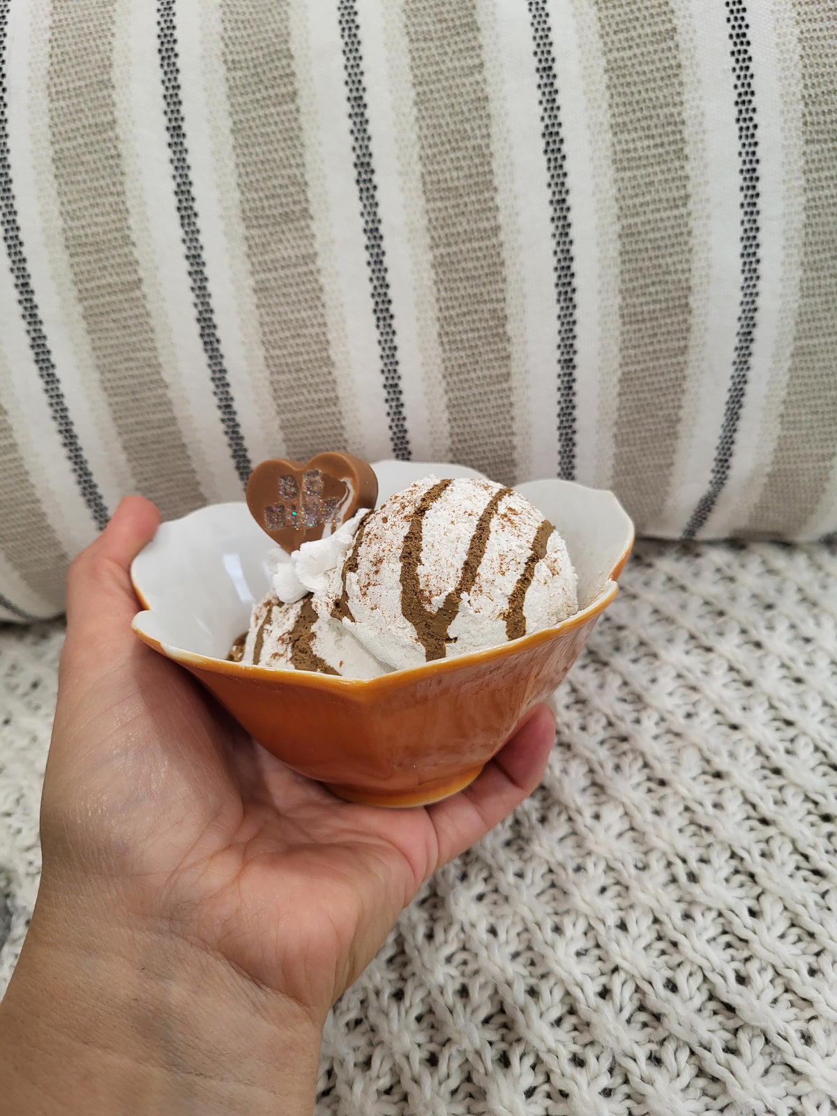Pip Posh Design Faux Sweet Décor Flower Bowl &amp; Vanilla Caramel Ice Cream Dessert Collection