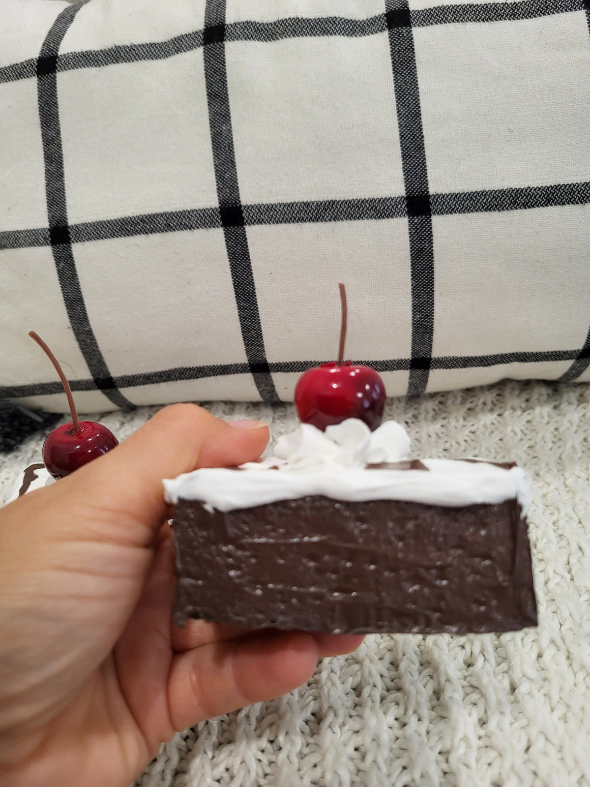 Pip Posh Design Faux Sweet Décor Whipped Cherry Chocolate Drizzle Brownies Set Of 2 Bakery Collection