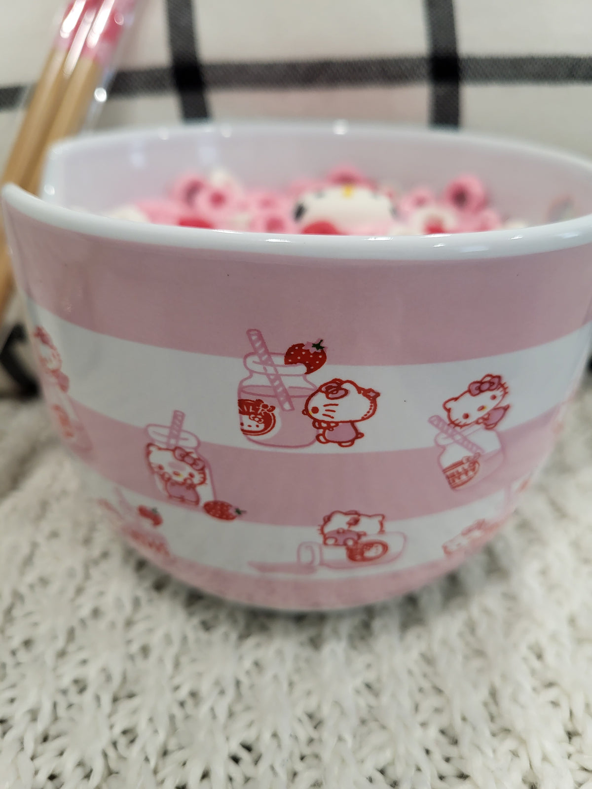 Hello Kitty Strawberry Milk Bowl &amp; Pip Posh Design Faux Sweet Décor Hello Kitty Bows and Strawberry Cereal Breakfast Collection