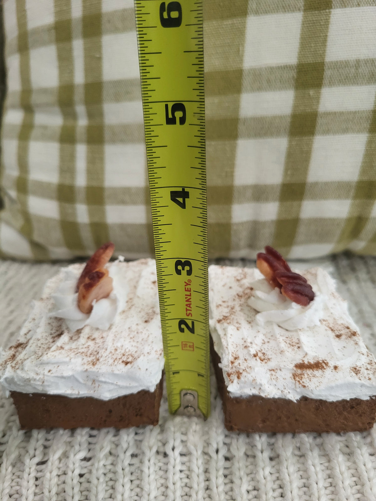 Pip Posh Design Faux Sweet Décor Cinnamon Walnut Brownies Set Of 2 Bakery Collection