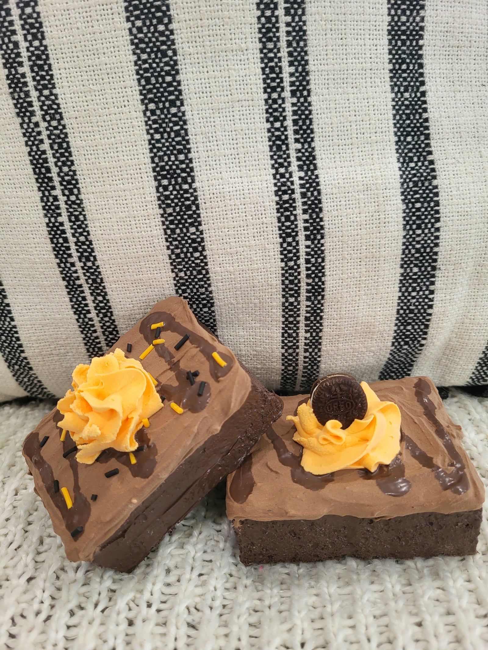 Pip Posh Design Faux Sweet Décor Orange Whipped Brownies Set Of 2 Bakery Collection