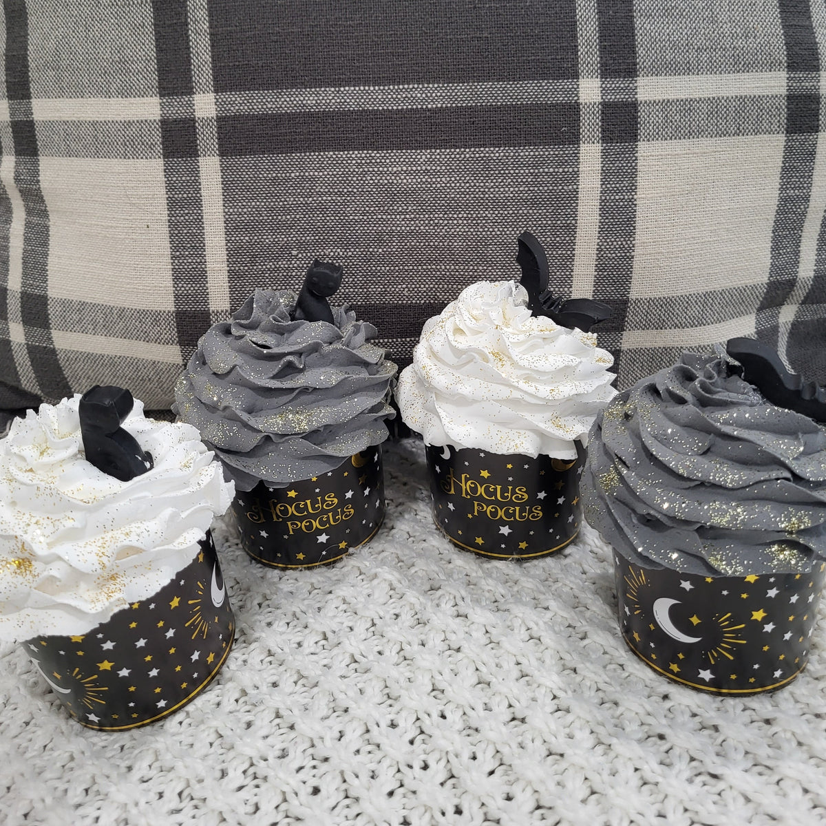 Pip Posh Design Faux Sweet Décor &quot;Hocus Pocus&quot; Cupcake Assortment Set Of 4 Halloween Collection