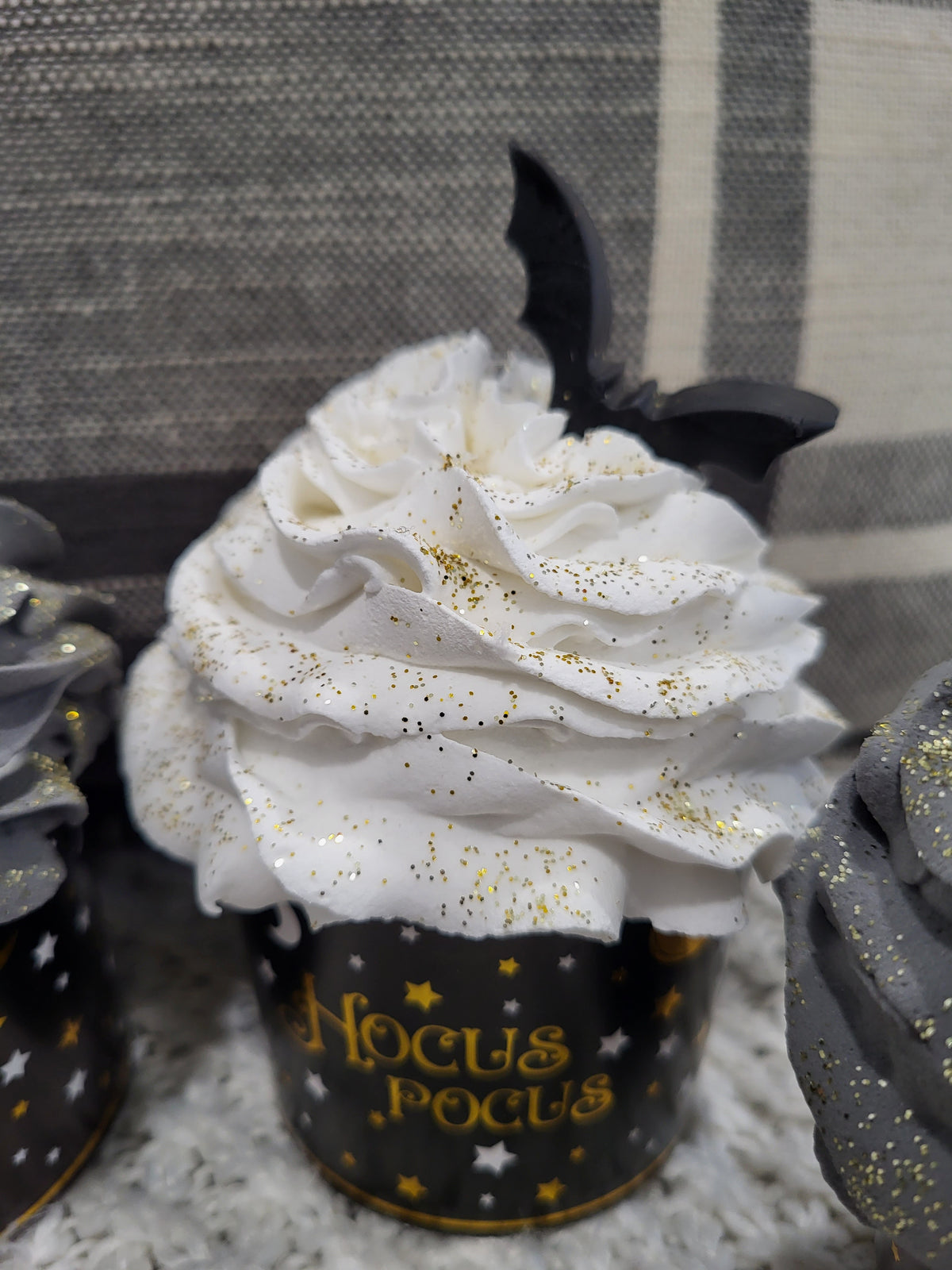 Pip Posh Design Faux Sweet Décor &quot;Hocus Pocus&quot; Cupcake Assortment Set Of 4 Halloween Collection