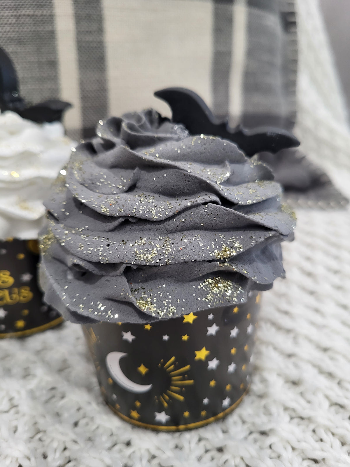 Pip Posh Design Faux Sweet Décor &quot;Hocus Pocus&quot; Cupcake Assortment Set Of 4 Halloween Collection