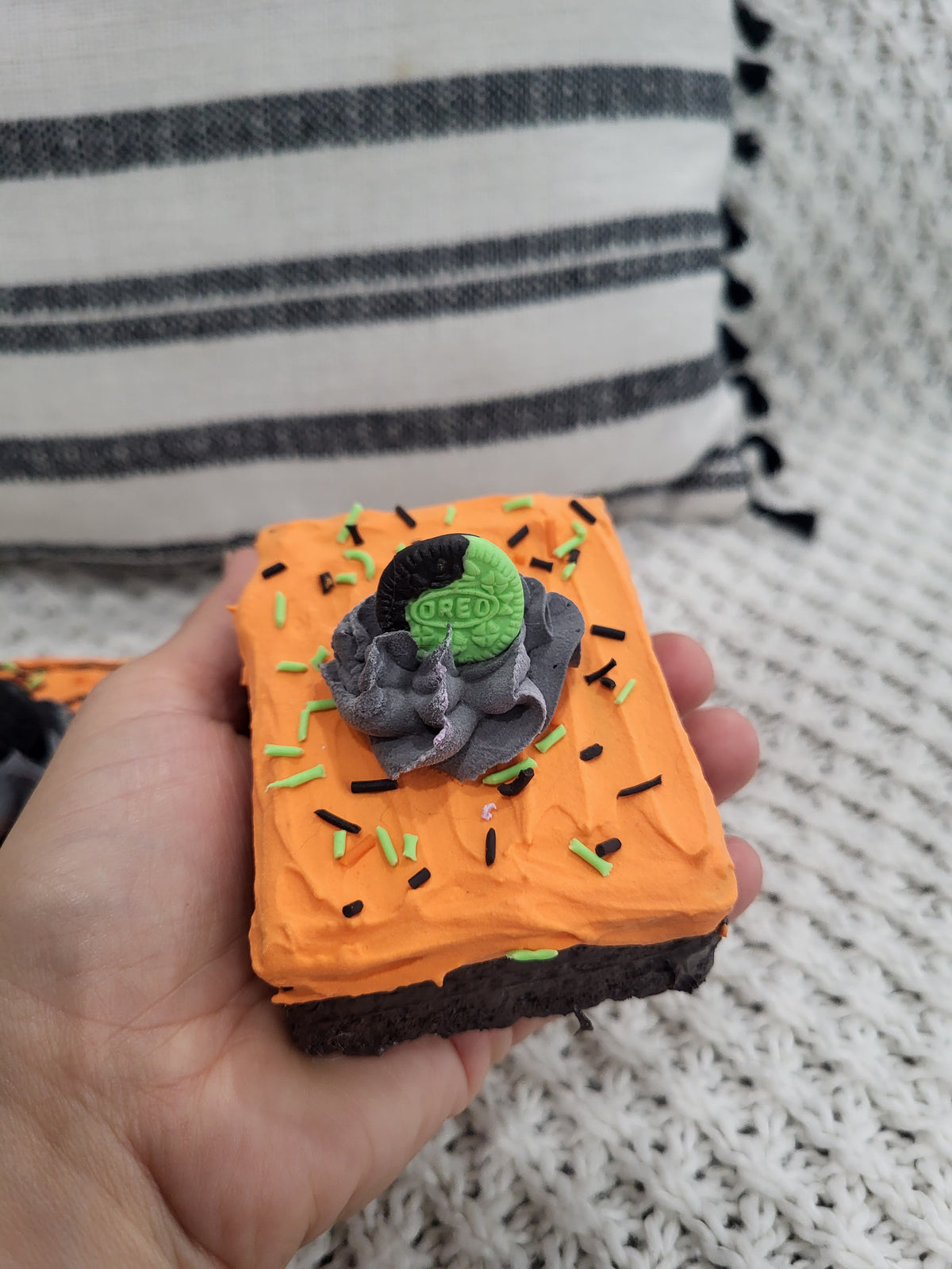 Pip Posh Design Faux Sweet Décor Orange Frosted Oreo Brownies Set Of 2 Halloween Collection
