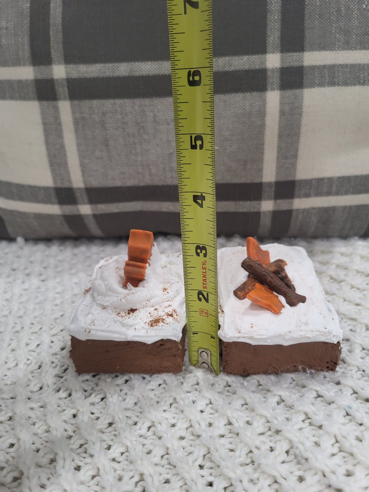 Pip Posh Design Faux Sweet Décor Vanilla Frosted Fall Brownies Set Of 2 Bakery Collection
