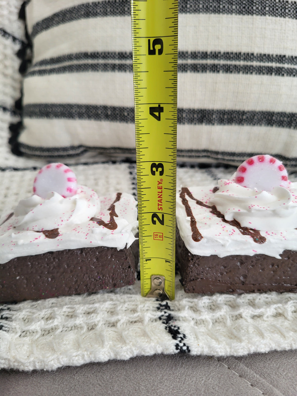 Pip Posh Design Faux Sweet Décor Whipped Peppermint Brownies Holiday Bakery Collection