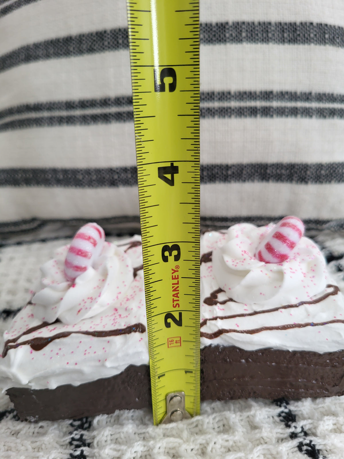 Pip Posh Design Faux Sweet Décor Whipped Peppermint Brownies Holiday Bakery Collection