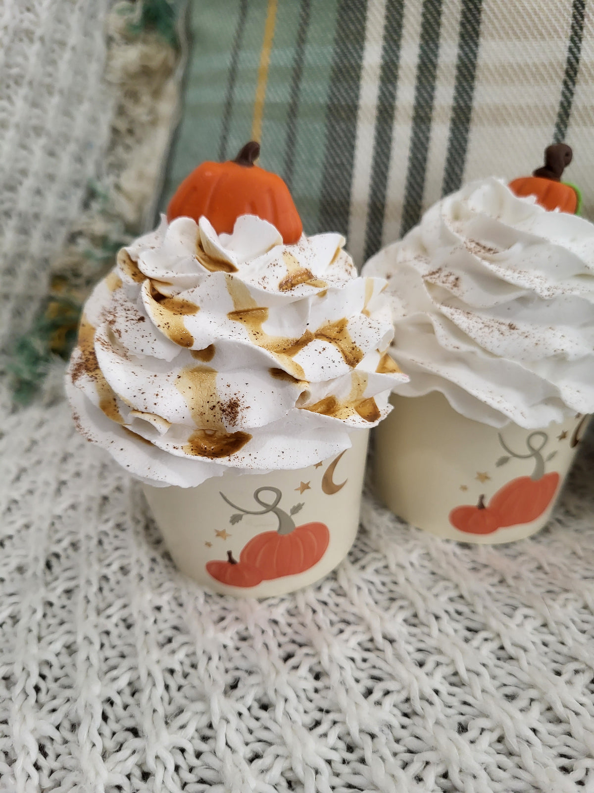 Pip Posh Design Faux Sweet Décor Fall Pumpkin Cupcake Assortment Set Of 4 Fall Bakery Collection