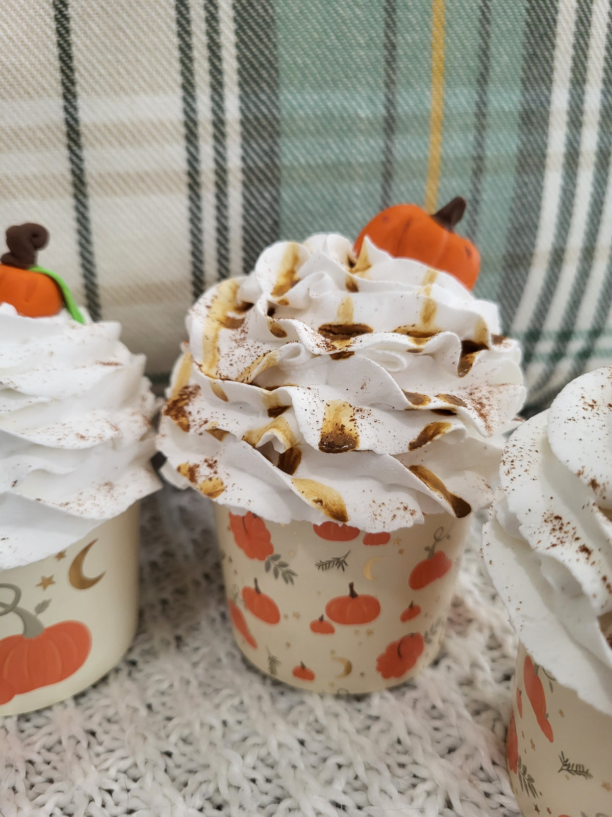 Pip Posh Design Faux Sweet Décor Fall Pumpkin Cupcake Assortment Set Of 4 Fall Bakery Collection