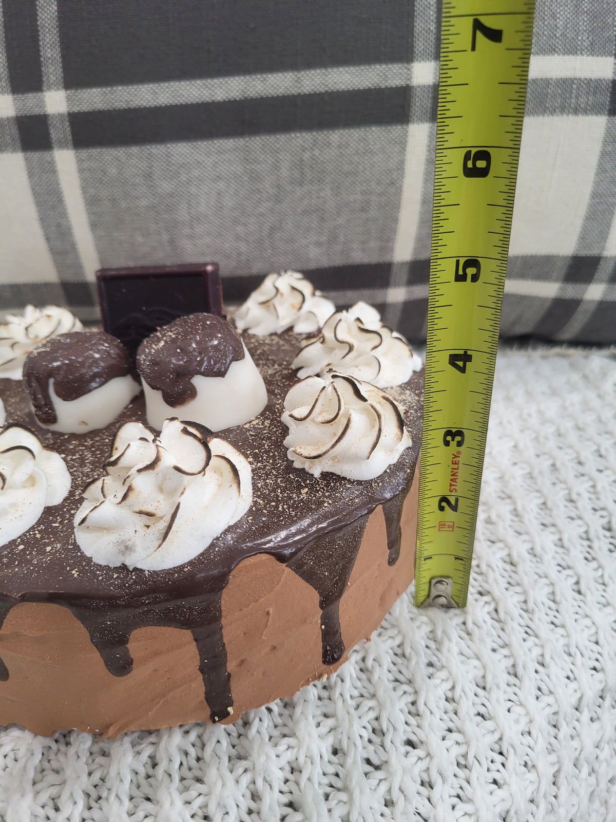 Pip Posh Design Faux Sweet Décor Toasted S&#39;mores Cake Bakery Collection