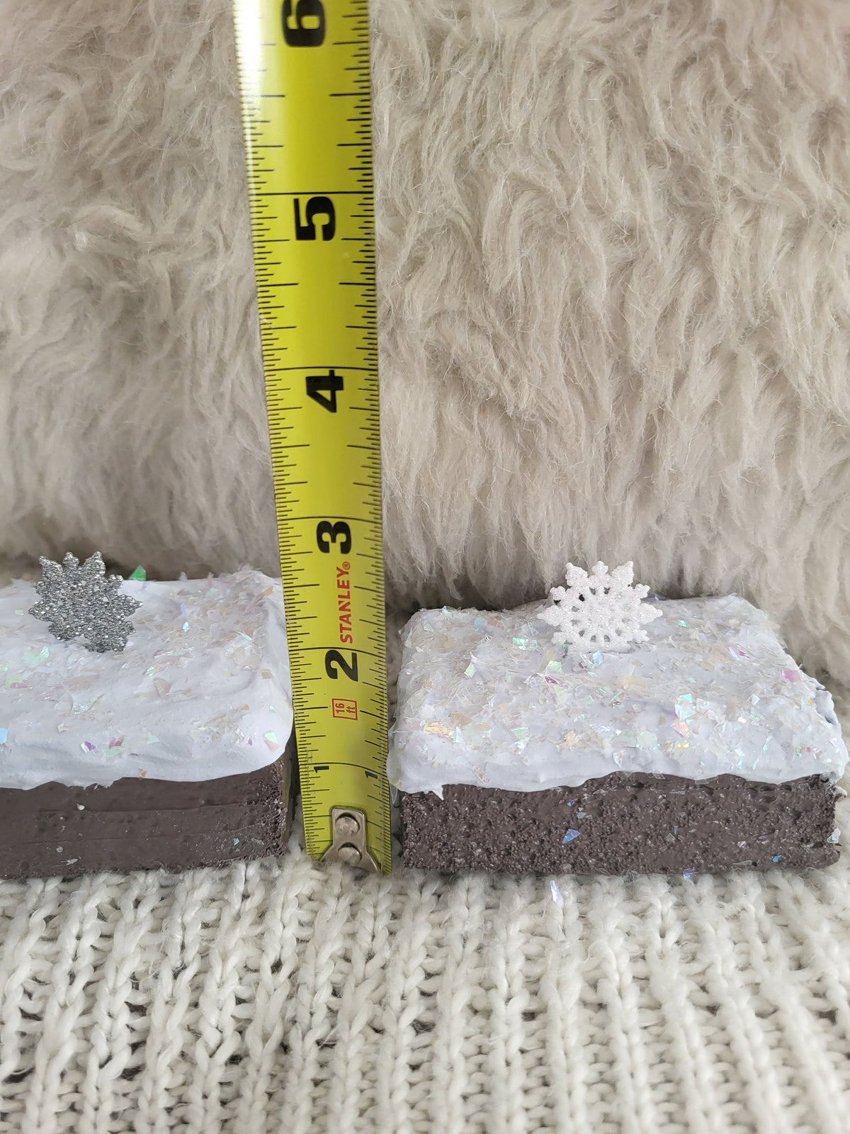 Pip Posh Design Faux Sweet Décor Snowflake Brownies Set Of 2 Winter Collection