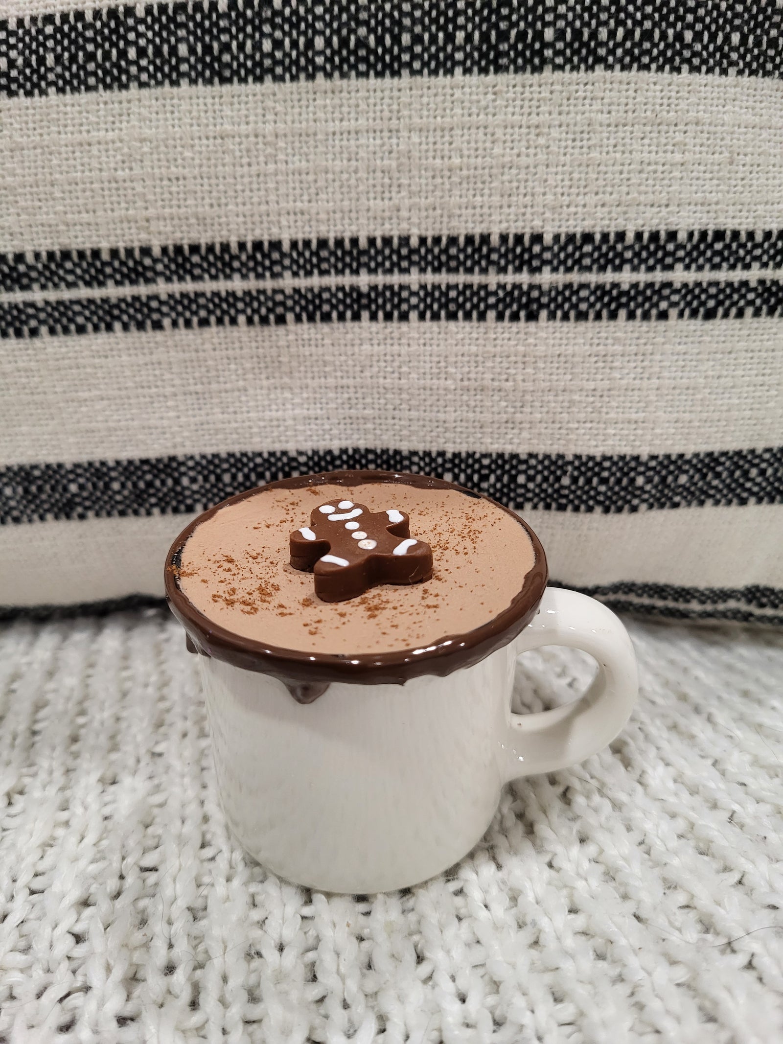 Pip Posh Design Faux Sweet Décor Gingerbread Hot Chocolate & Mini White Mug Holiday Collection