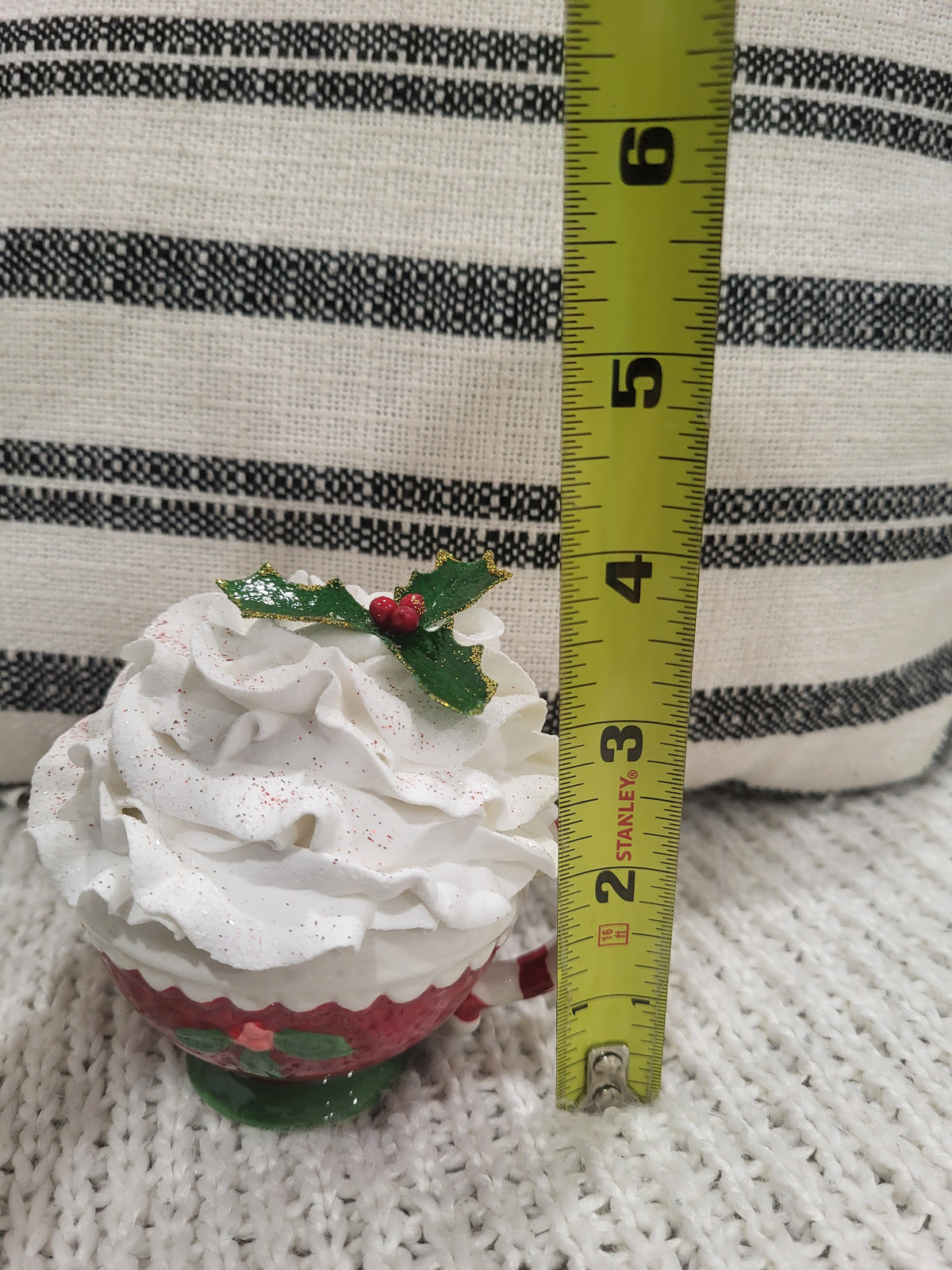 Pip Posh Design Faux Sweet Décor Mini Mistletoe Mug &amp; White Whipped Topper Holiday Collection