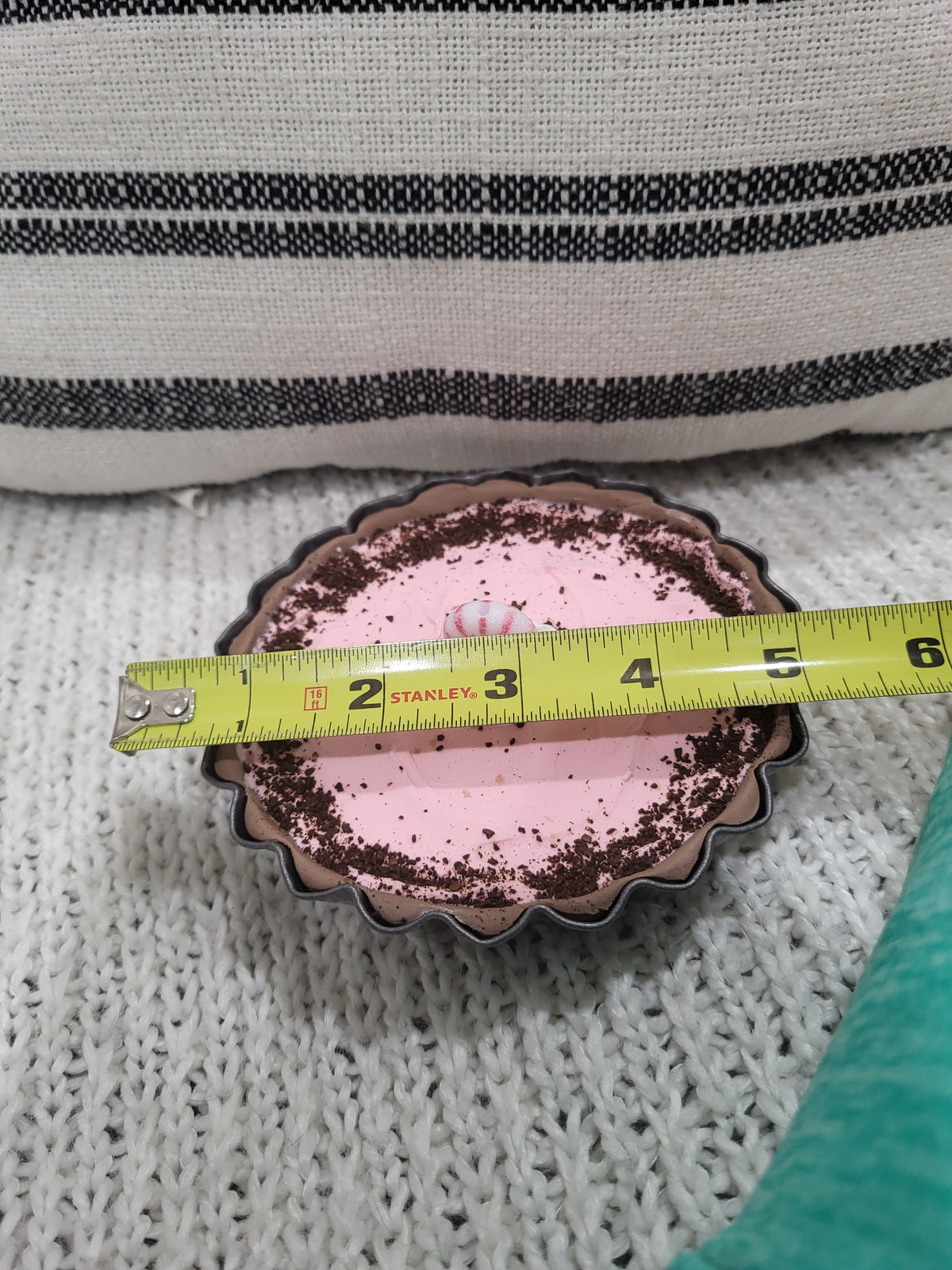 Pip Posh Design Faux Sweet Décor Mini Whipped Peppermint Pie Holiday Bakery Collection