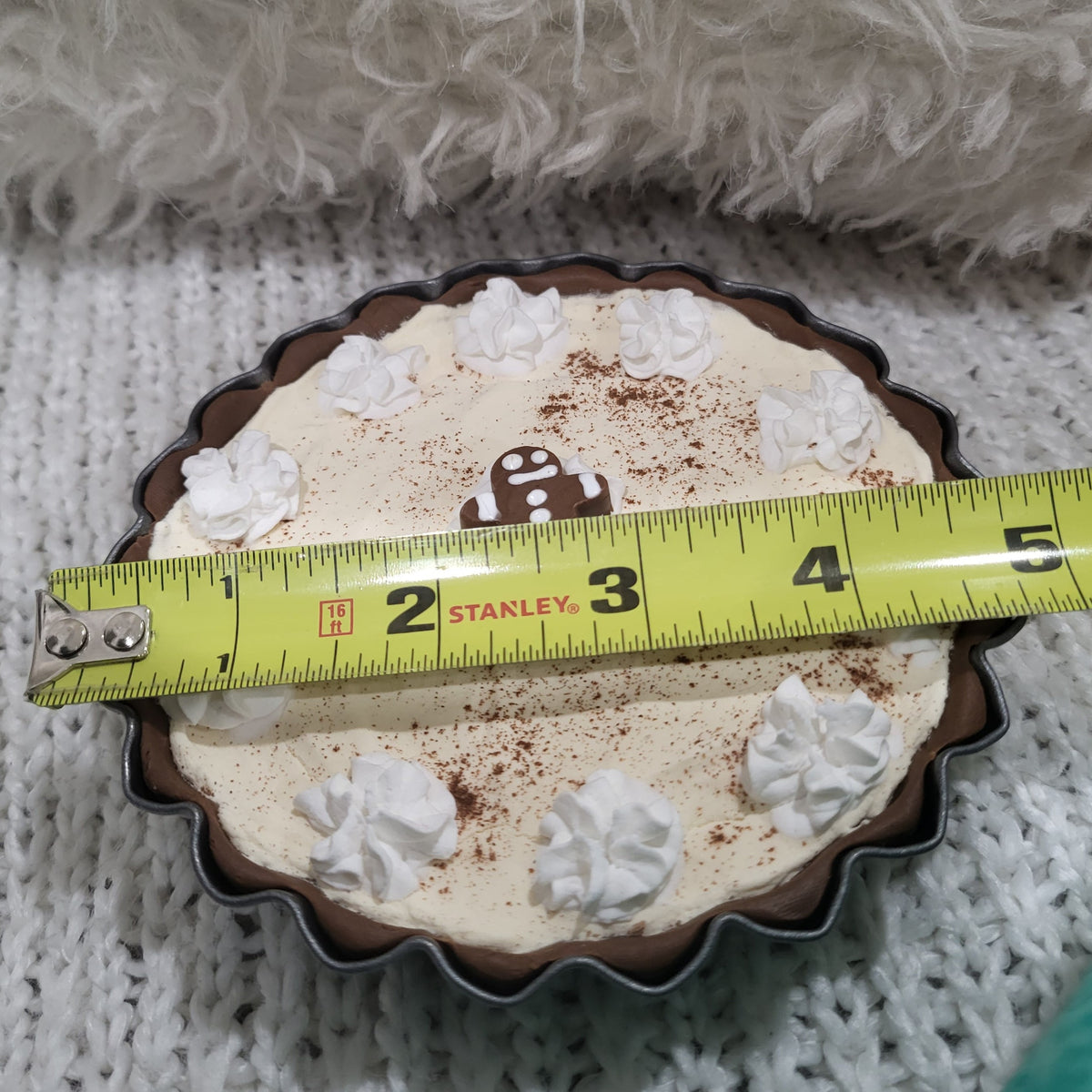 Pip Posh Design Faux Sweet Décor Mini Whipped Gingerbread Pie Holiday Bakery Collection