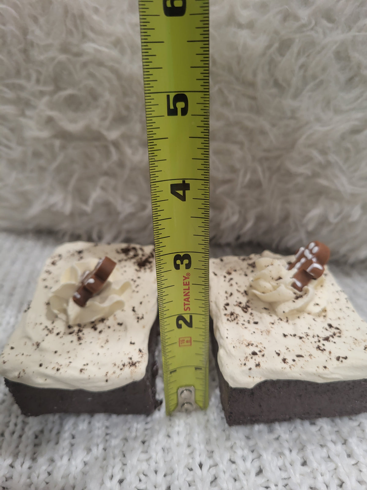 Pip Posh Design Faux Sweet Décor Ivory Whipped Gingerbread Brownies Holiday Bakery Collection