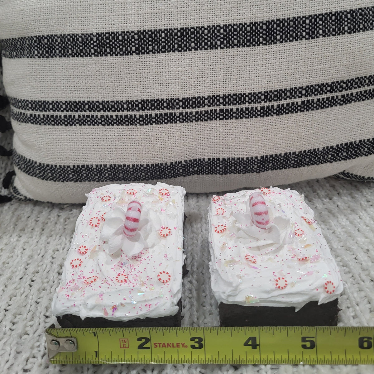 Pip Posh Design Faux Sweet Décor Whipped Peppermint Brownies Holiday Bakery Collection