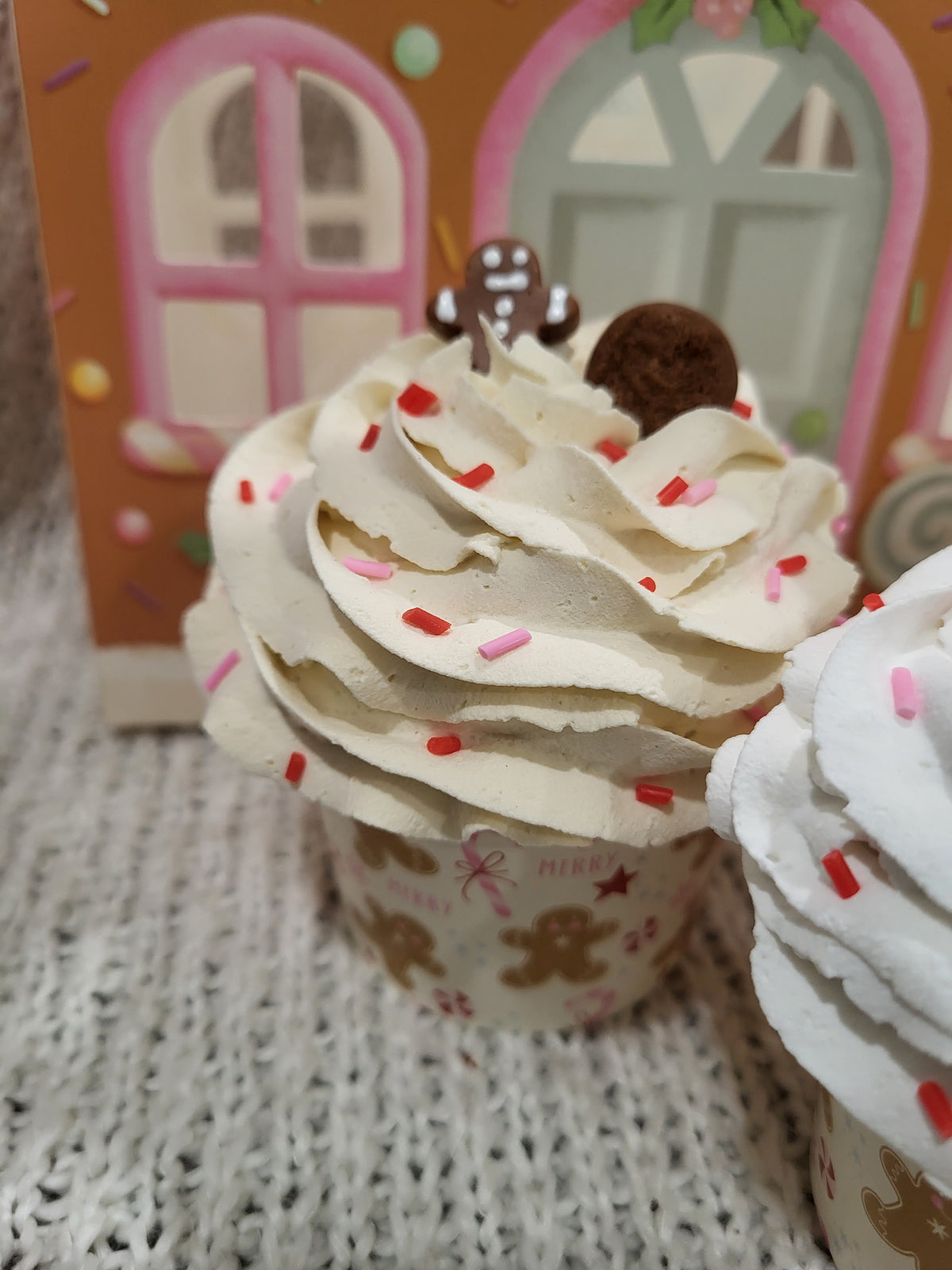 Pip Posh Design Faux Sweet Décor Gingerbread Cookie Cupcakes Set Of 4 Holiday Collection