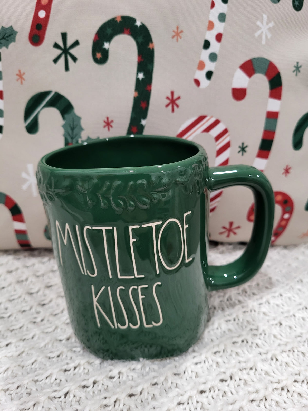 Rae Dunn &quot;Mistletoe Kisses&quot; Imprinted Green Mug Holiday Collection