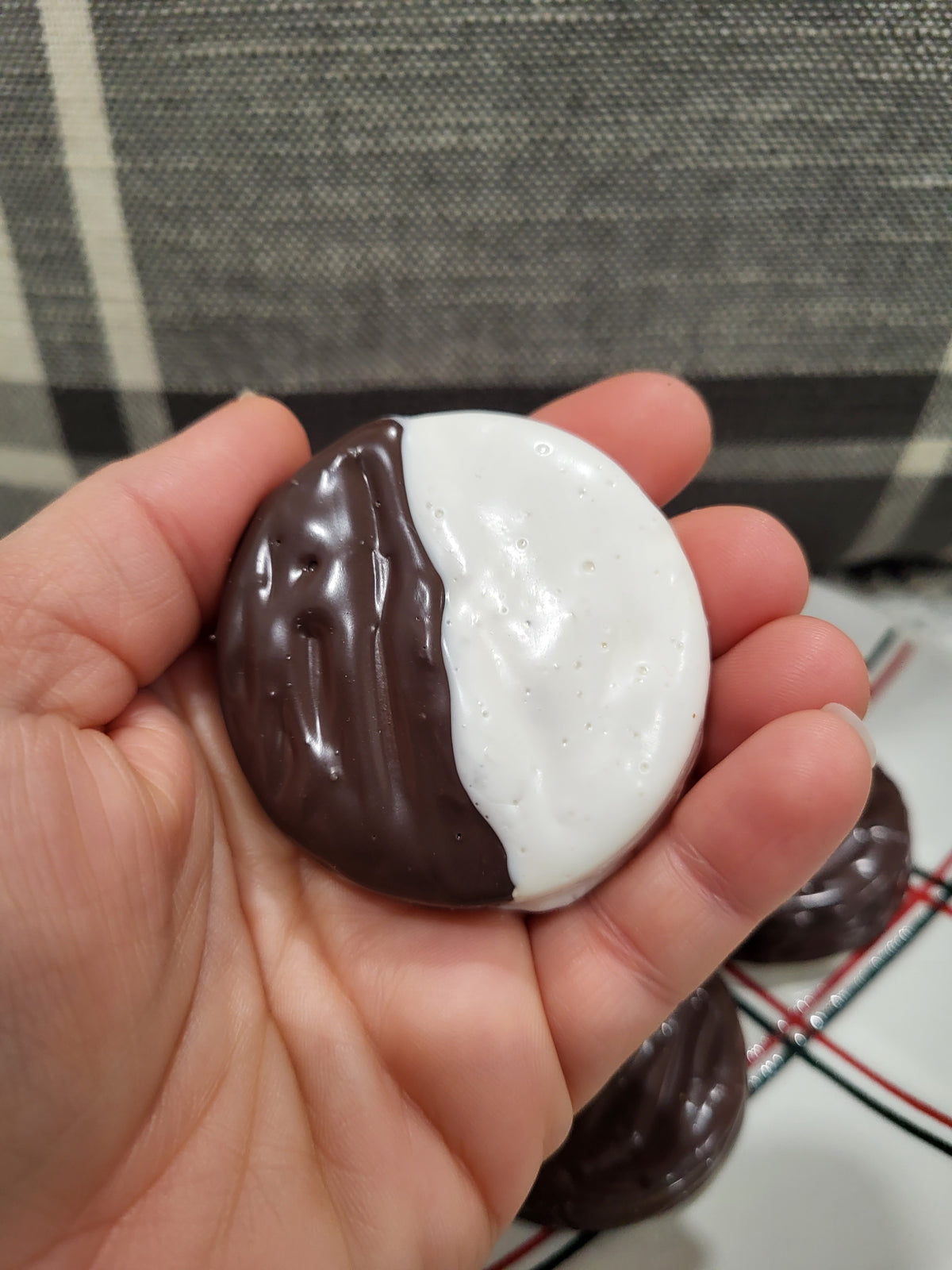 Pip Posh Design Faux Sweet Décor Black &amp; White&#39;s Cookies Set Of 4 Bakery Collection