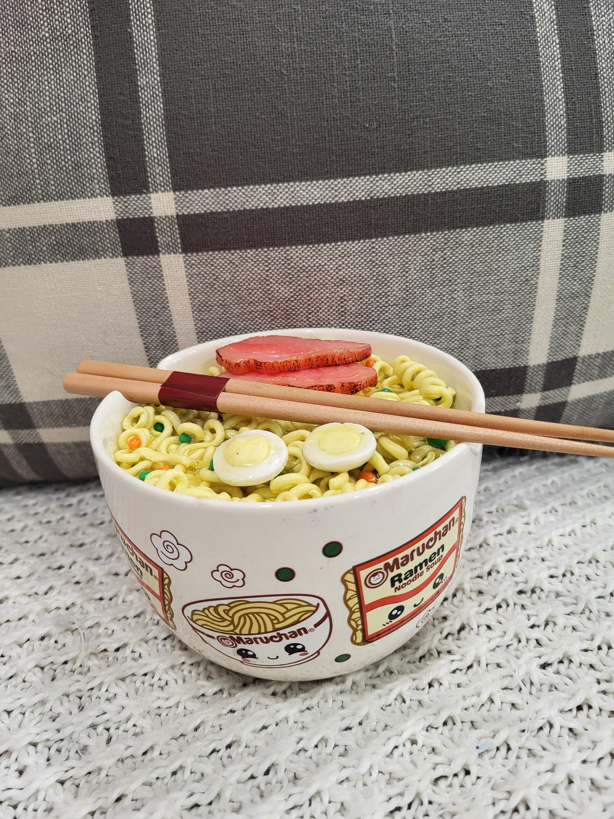 Pip Posh Design Faux Décor Vegetable Ramen Noodle &amp; Ramen Bowl