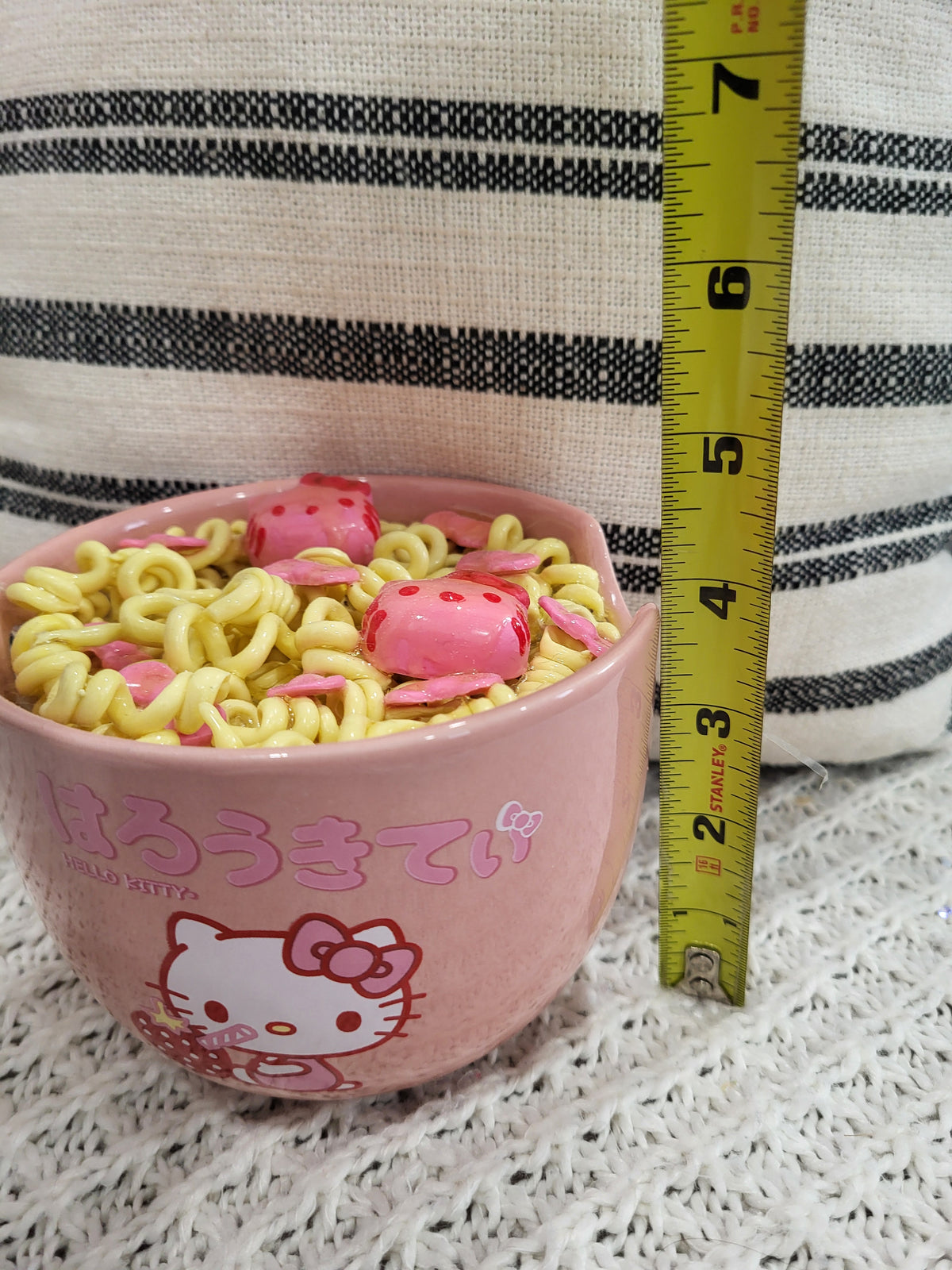 Hello Kitty Pink Ramen Bowl &amp; Pip Posh Noodles Hello Kitty Bows Ramen Collection