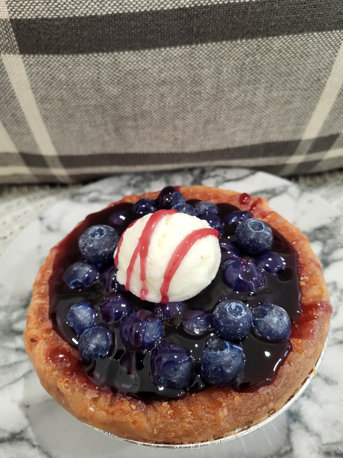 Pip Posh Faux Blueberry Pie Sweet Candle Collection