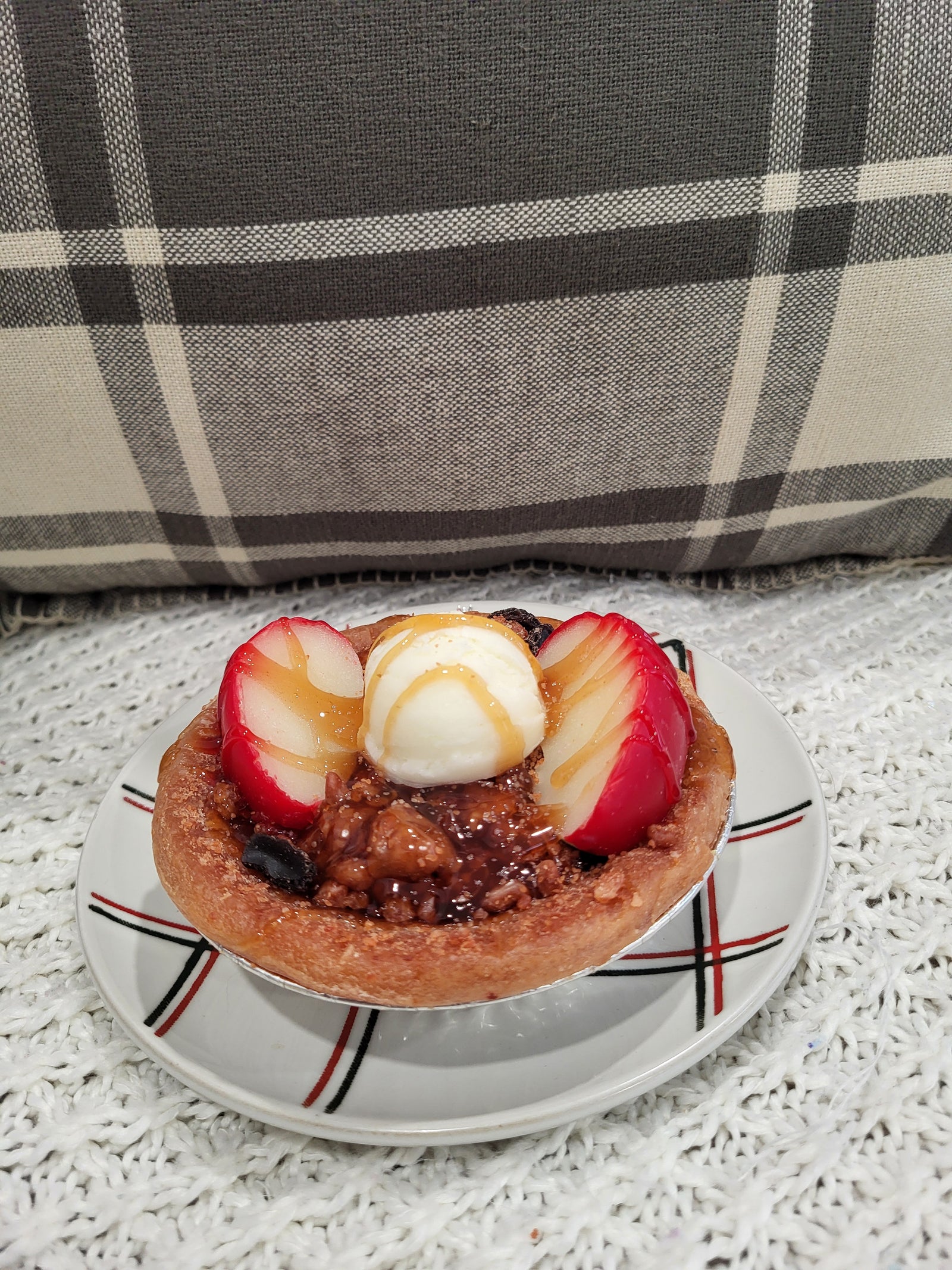 Pip Posh Faux Apple Pie Cobbler Sweet Candle Collection