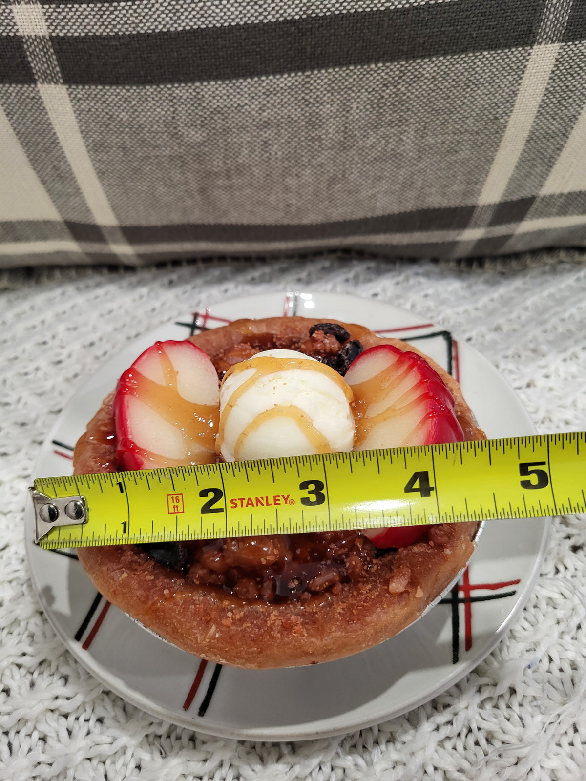 Pip Posh Faux Apple Pie Cobbler Sweet Candle Collection