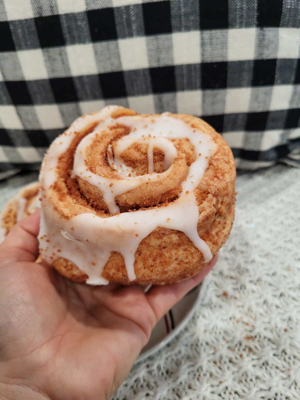 Pip Posh Faux Cinnamon Buns Sweet Candle Collection Set Of 2