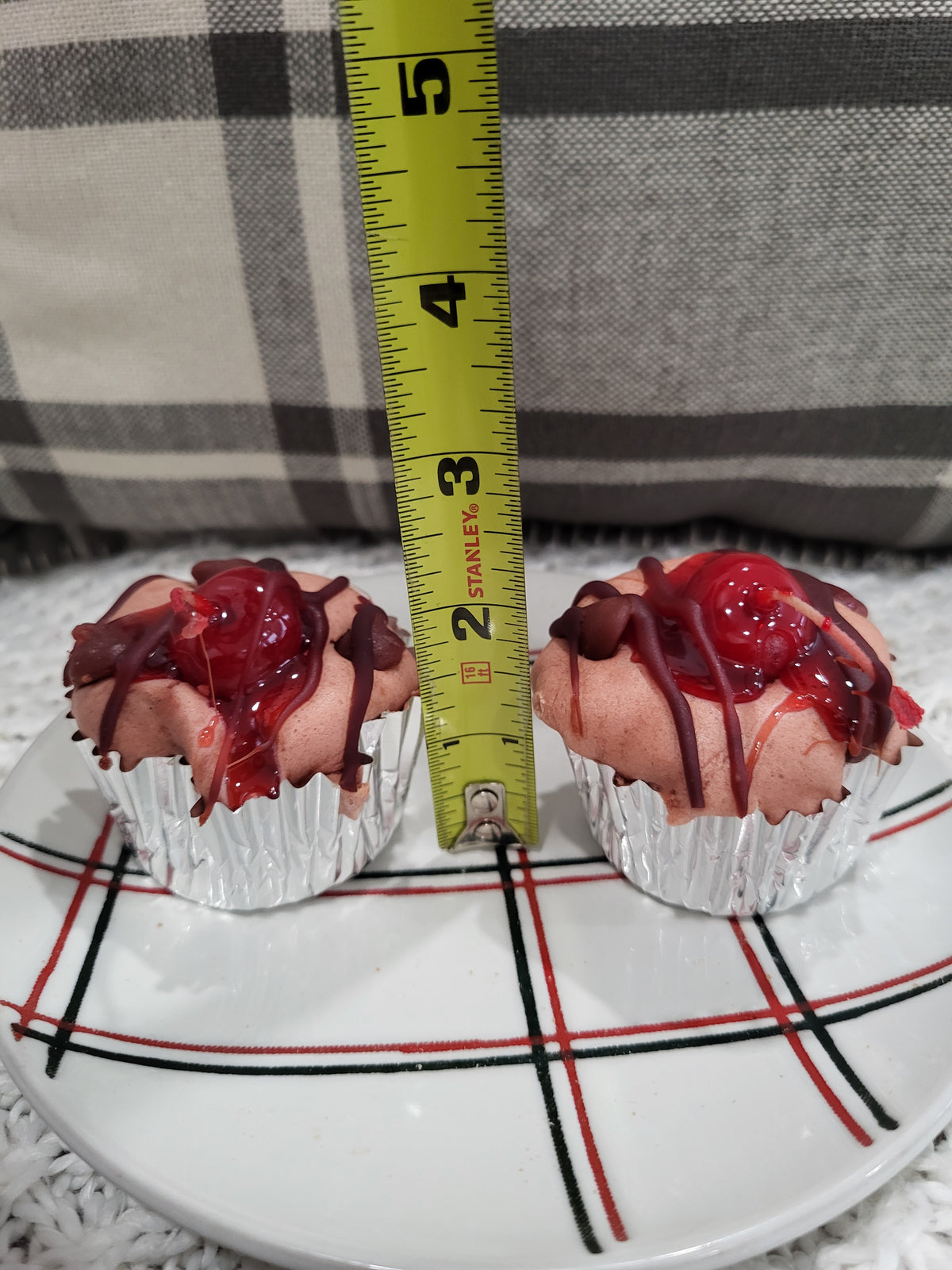 Pip Posh Faux Chocolate Cherry Drizzled Cupcakes Set Of 2 Sweet Candle Collection