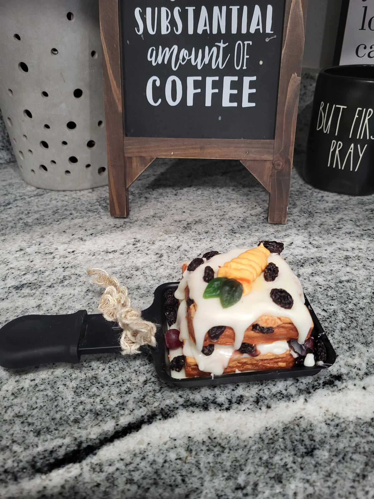 Pip Posh Faux Carrot Cake Skillet Sweet Candle Collection