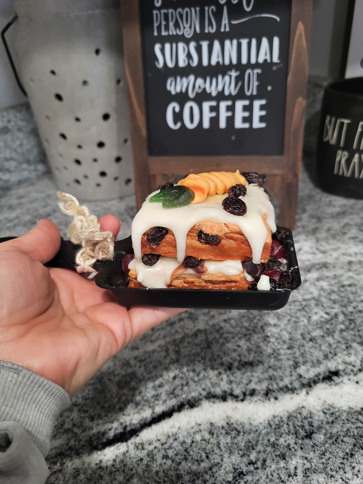 Pip Posh Faux Carrot Cake Skillet Sweet Candle Collection