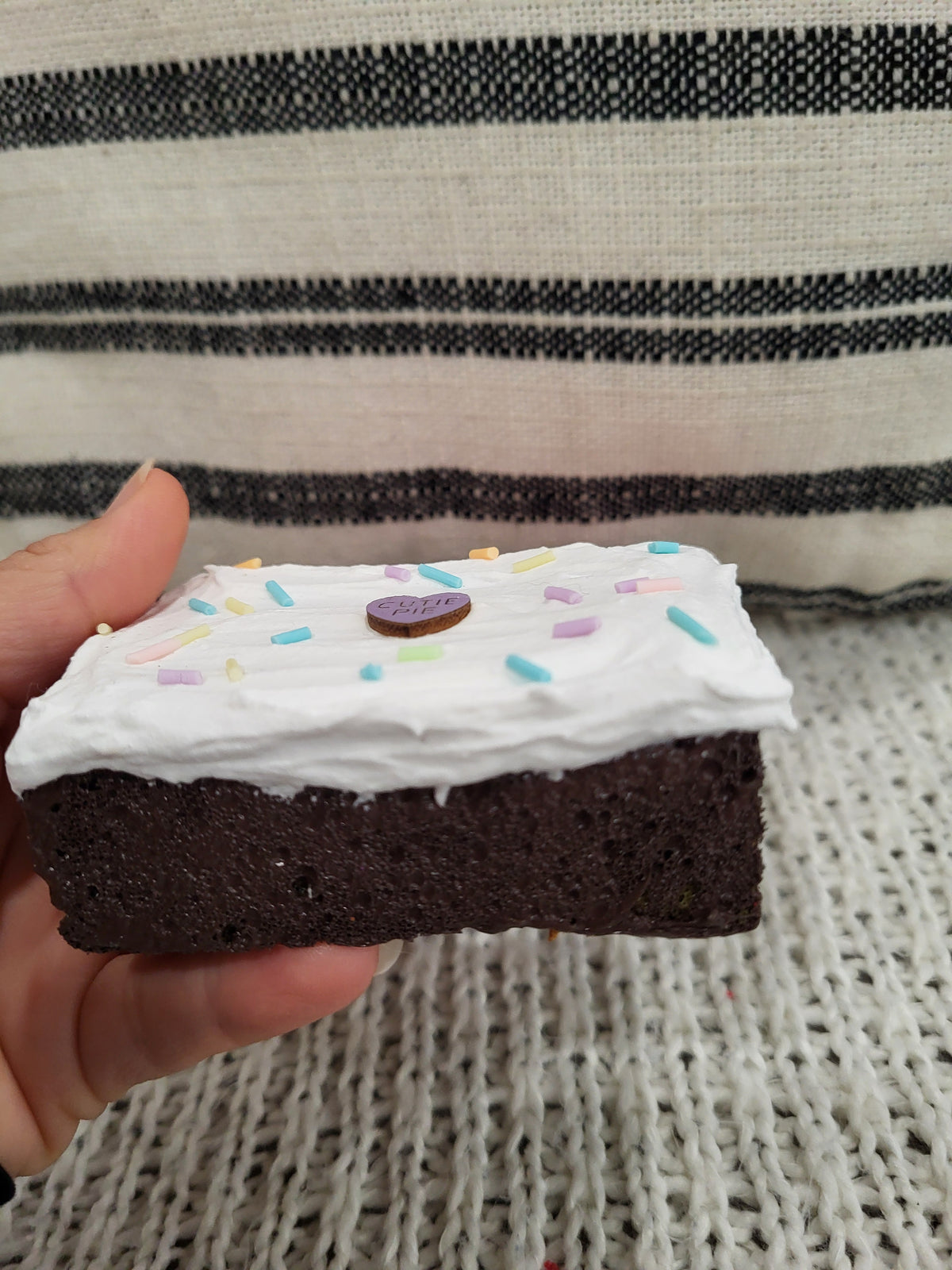 Pip Posh Design Faux Sweet Décor Cutie Pie, Kiss Me Candy Heart White &amp; Pink Frosted Brownies Bakery Collection