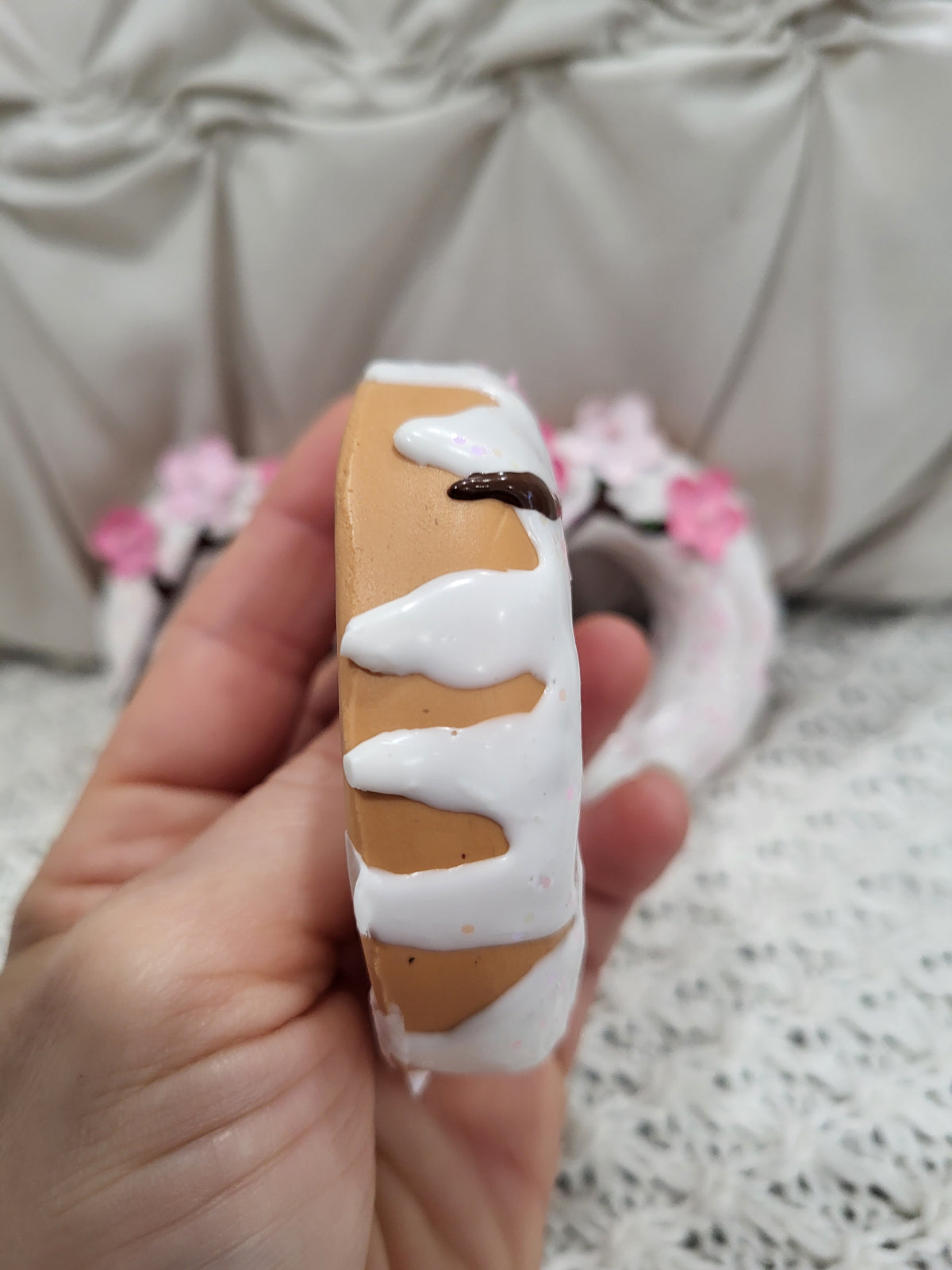 Pip Posh Design Faux Sweet Décor Cherry Blossom White Frosted Donuts Set Of 4 Spring Bakery Collection