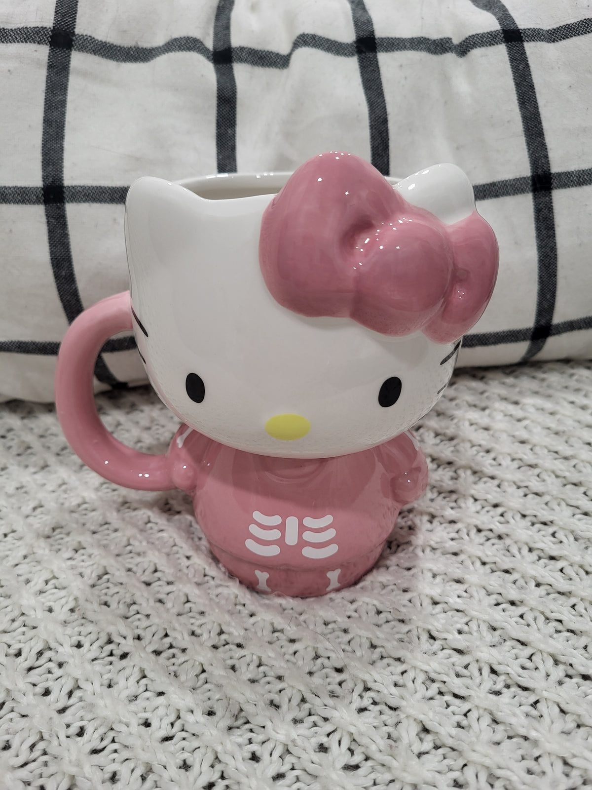 Hello Kitty Cute Pink Skeleton 20oz Mug HK Halloween Collection