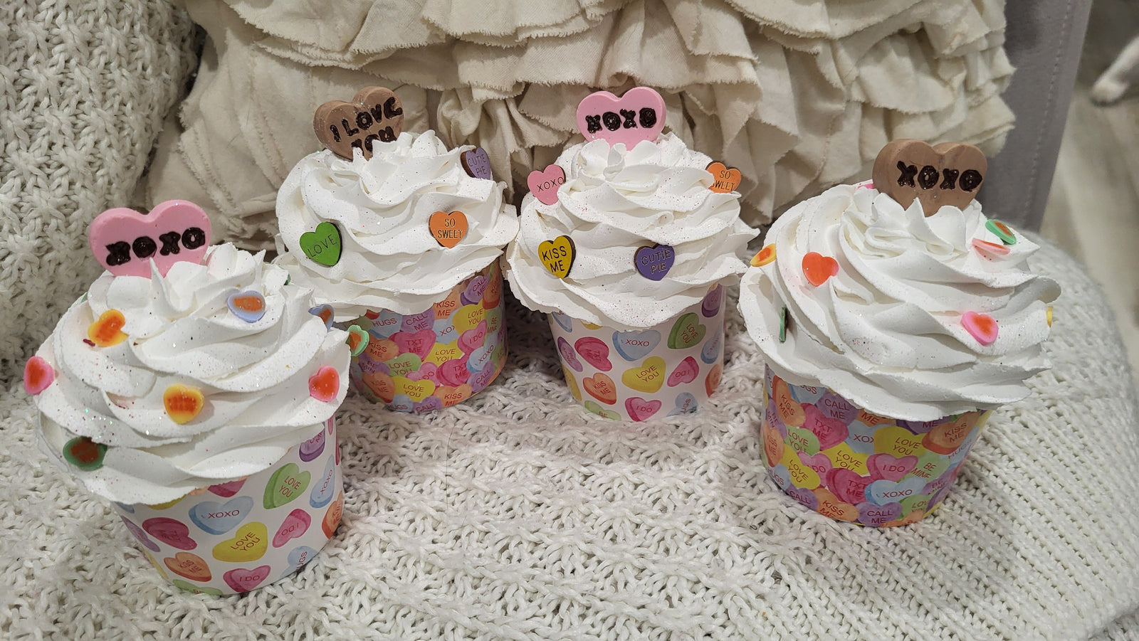 Pip Posh Design Faux Sweet Decor Candy Hearts White Whipped Cupcakes Set Of 4 Bakery Collection
