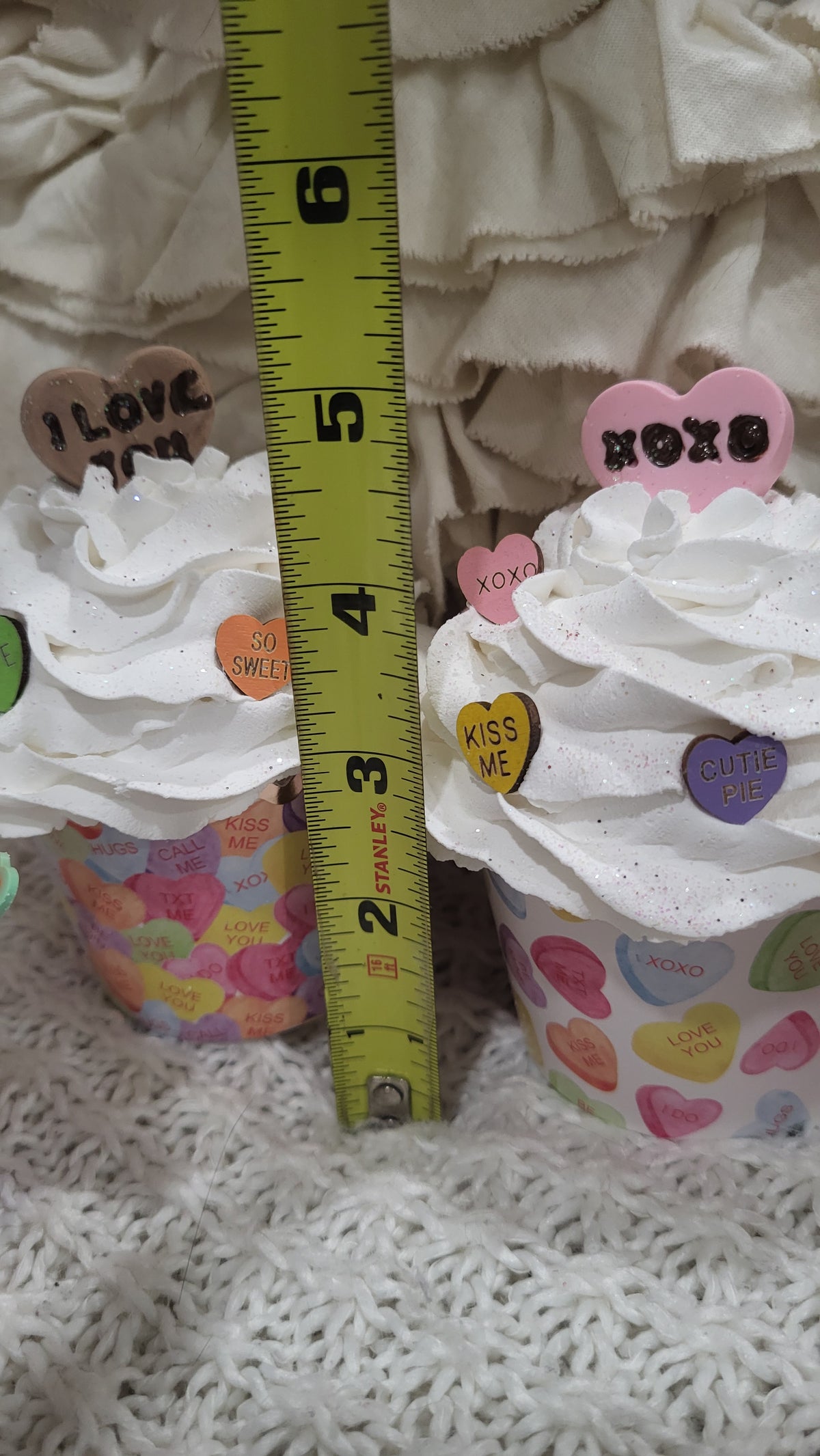 Pip Posh Design Faux Sweet Decor Candy Hearts White Whipped Cupcakes Set Of 4 Bakery Collection