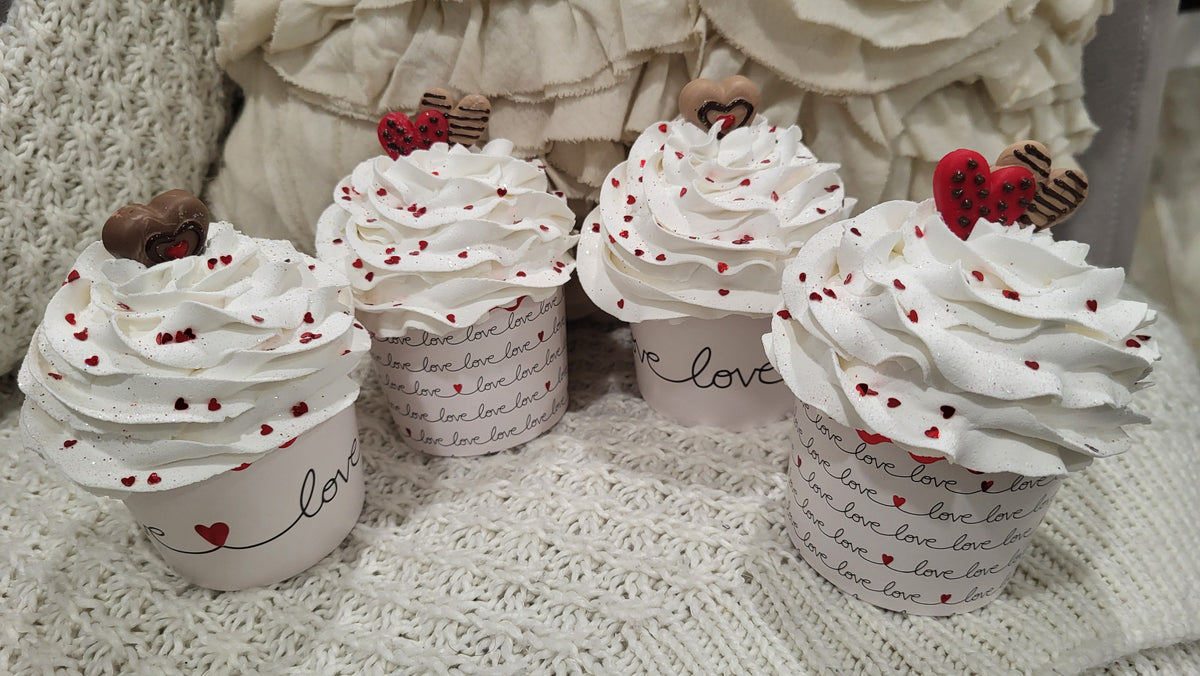 Pip Posh Design Faux Sweet Decor Love White Whipped Cupcakes Set Of 4 Bakery Collection
