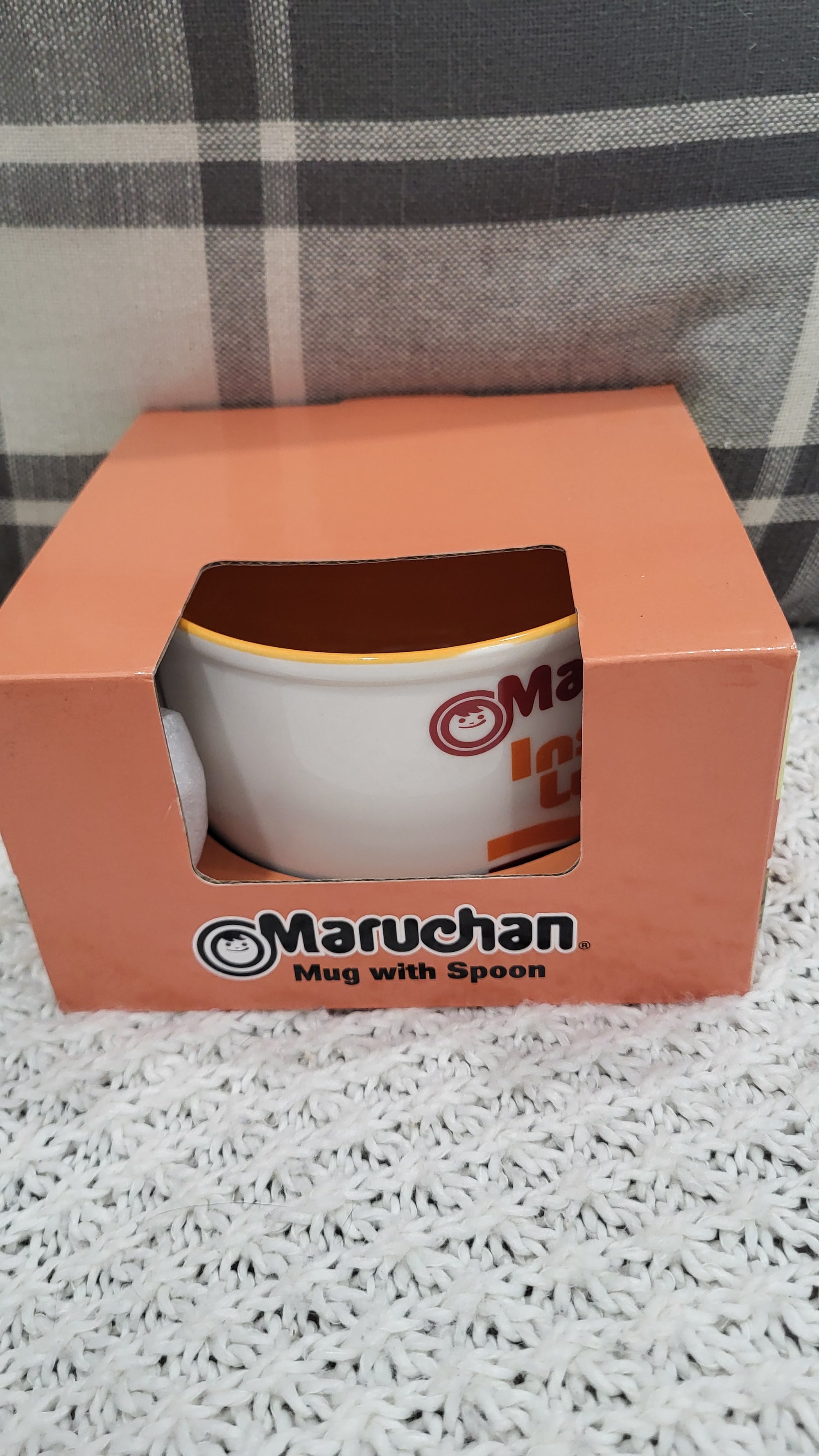 Maruchan Instant Lunch 16 oz  Ramen Mug With Spoon