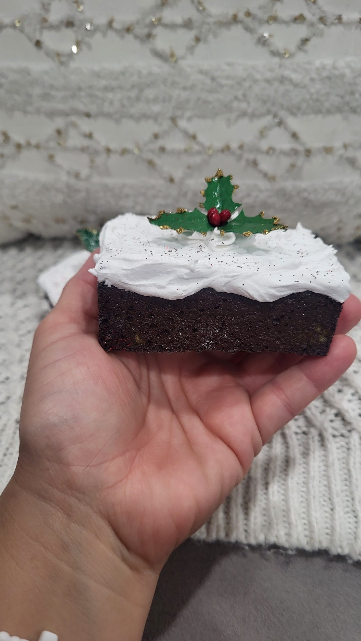 Pip Posh Design Faux Sweet Décor Mistletoe Brownie Set Of 2 Holiday Collection