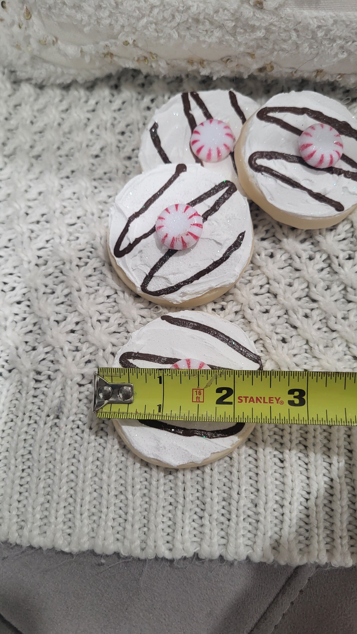 Pip Posh Design Faux Sweet Décor Peppermint Chocolate Drizzle Sugar Cookies Set Of 4 Holiday Collection
