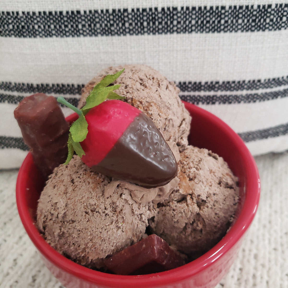 Rae Dunn &quot;Ice Cream&quot; Red Bowl &amp; Pip Posh Design Faux Sweet Décor Chocolate Ice Cream Dessert Bowl Collection