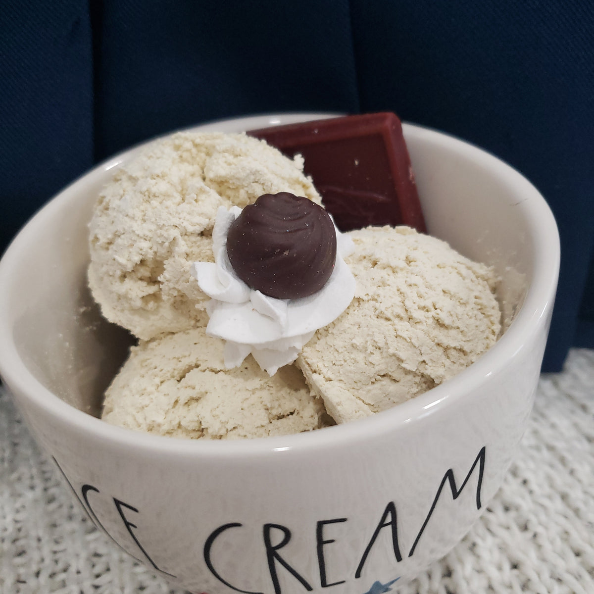 Rae Dunn &quot;Ice Cream&quot; White Stars Bowl &amp; Pip Posh Design Faux Sweet Décor Vanilla Dessert Bowl Collection