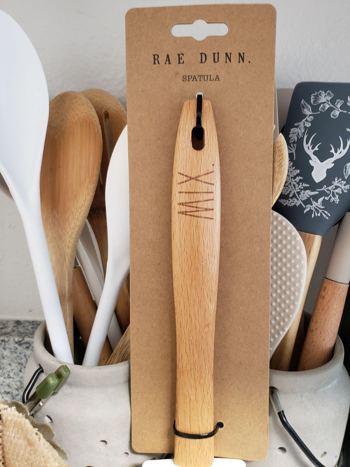 Rae Dunn Mix White Spatuala
